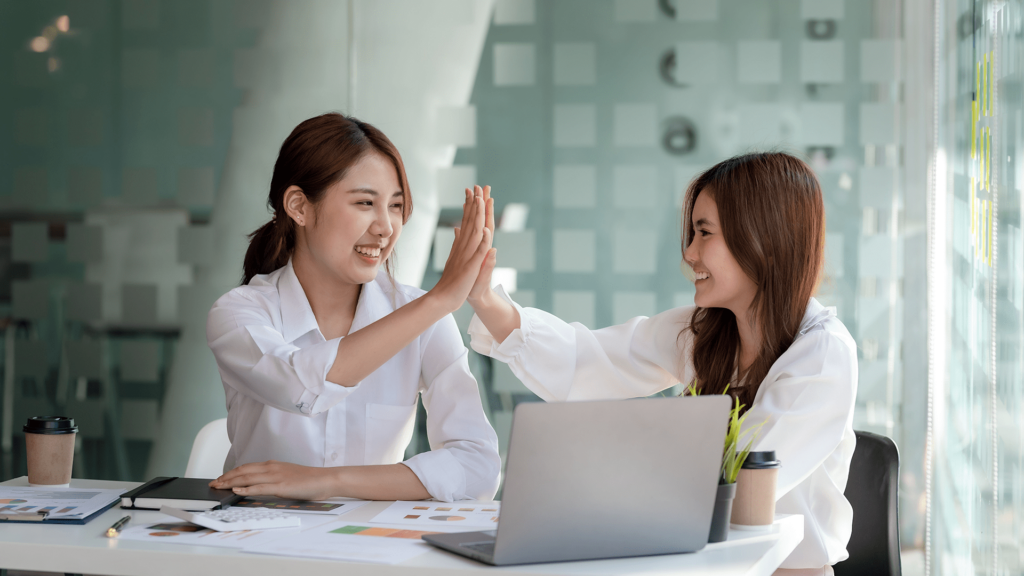 Como empregar serviços de comunicação e colaboração na sua empresa